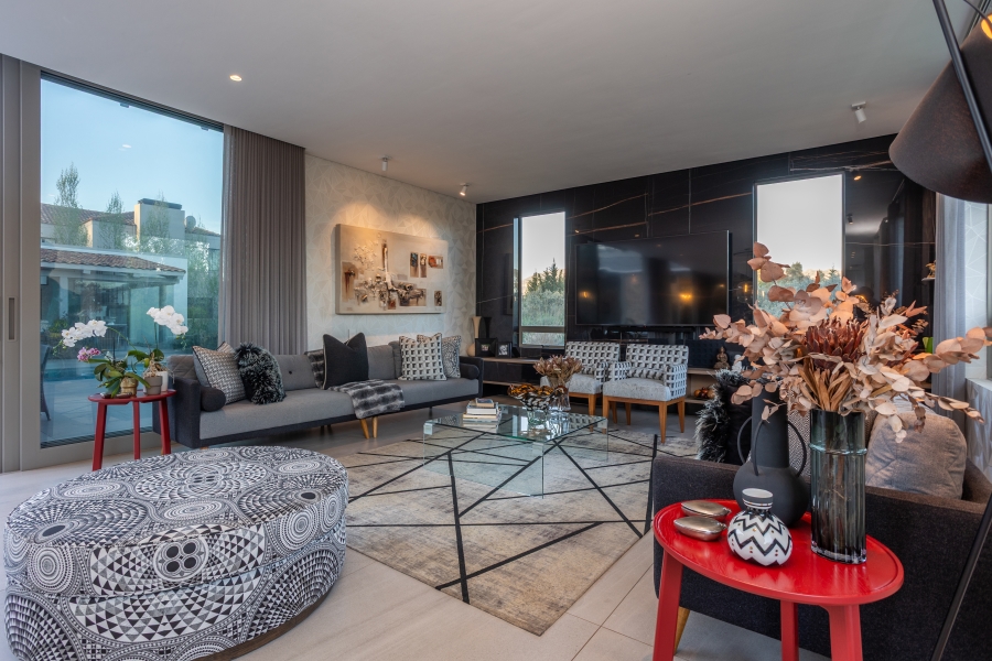 4 Bedroom Property for Sale in Winelands Western Cape